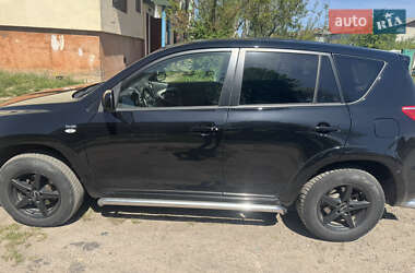 Позашляховик / Кросовер Toyota RAV4 2007 в 