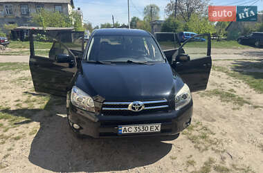 Позашляховик / Кросовер Toyota RAV4 2007 в 