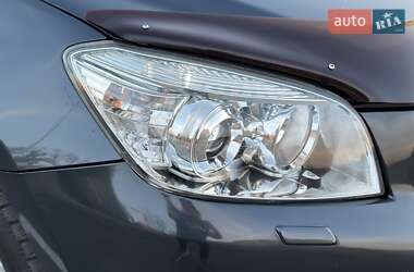 Внедорожник / Кроссовер Toyota RAV4 2008 в 