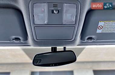 Позашляховик / Кросовер Toyota RAV4 2010 в 