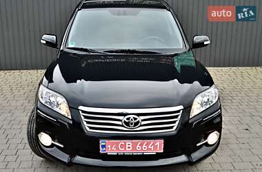 Позашляховик / Кросовер Toyota RAV4 2010 в 