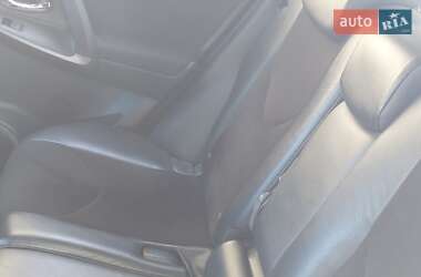 Позашляховик / Кросовер Toyota RAV4 2012 в 