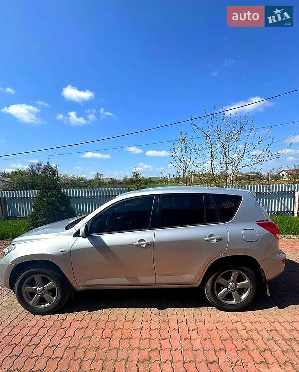 Toyota RAV4 2006