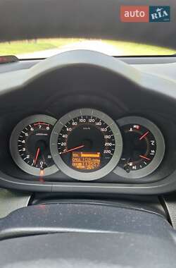 Внедорожник / Кроссовер Toyota RAV4 2007 в 