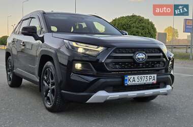 Позашляховик / Кросовер Toyota RAV4 2021 в Києві