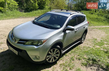 Позашляховик / Кросовер Toyota RAV4 2014 в Дніпрі