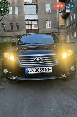 Позашляховик / Кросовер Toyota RAV4 2012 в Харкові