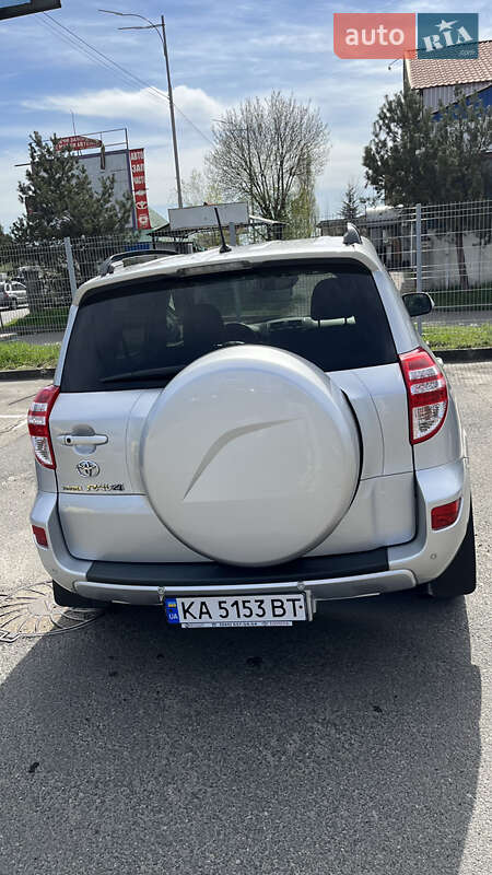 Позашляховик / Кросовер Toyota RAV4 2012 в Києві фото 13 Позашляховик / Кросовер Toyota RAV4 2012 в Києві