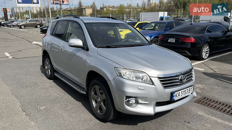 Позашляховик / Кросовер Toyota RAV4 2012 в Києві фото 12 Позашляховик / Кросовер Toyota RAV4 2012 в Києві