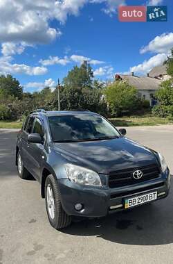 Позашляховик / Кросовер Toyota RAV4 2007 в Корсунь-Шевченківському