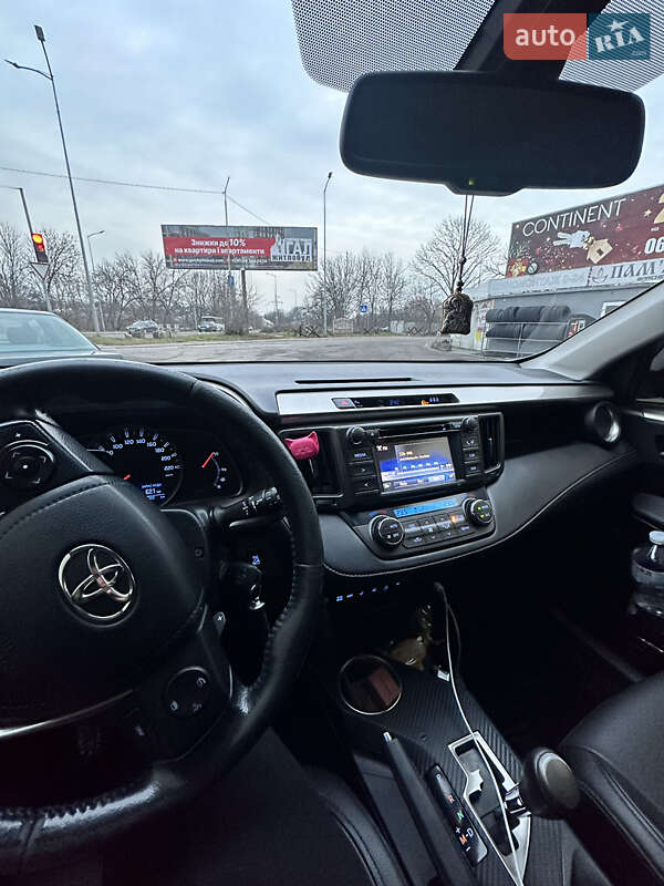 Позашляховик / Кросовер Toyota RAV4 2014 в Львові