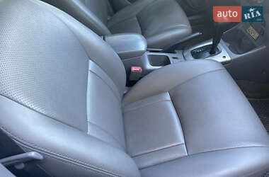 Внедорожник / Кроссовер Toyota RAV4 2002 в 