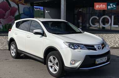 Внедорожник / Кроссовер Toyota RAV4 2014 в Киеве