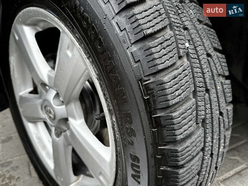 Позашляховик / Кросовер Toyota RAV4 2006 в Києві