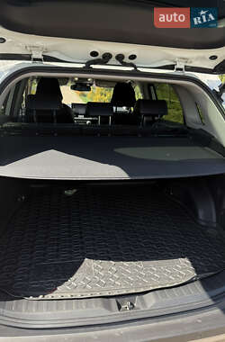 Внедорожник / Кроссовер Toyota RAV4 2021 в 