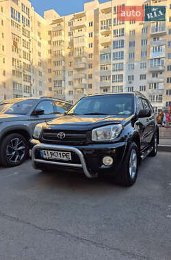 Позашляховик / Кросовер Toyota RAV4 2006 в 