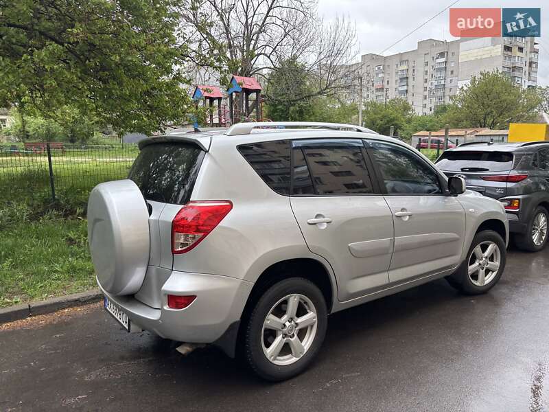 Toyota RAV4 2006