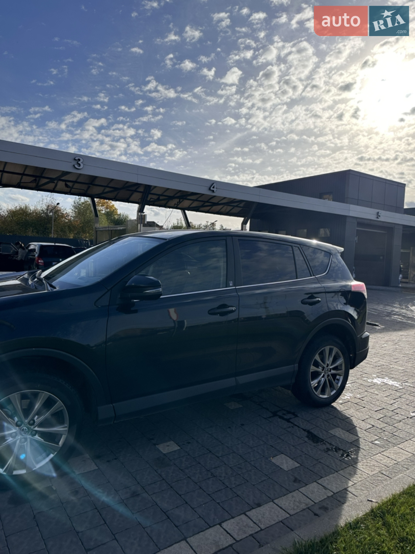 2018 Toyota RAV 4 - мініатюра 4