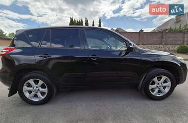 Позашляховик / Кросовер Toyota RAV4 2010 в 