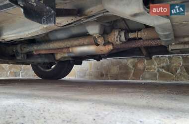 Внедорожник / Кроссовер Toyota RAV4 2002 в 
