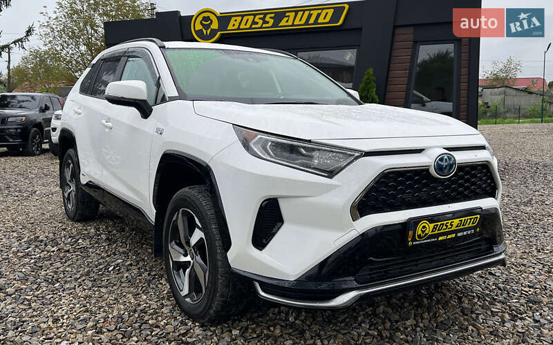 Toyota RAV4 2021