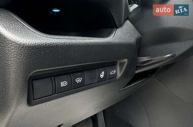 Внедорожник / Кроссовер Toyota RAV4 2020 в 