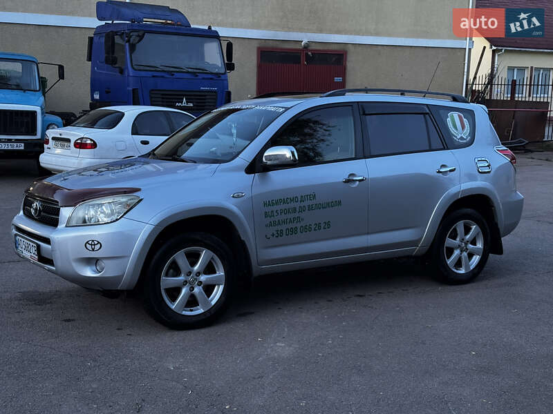 Внедорожник / Кроссовер Toyota RAV4 2006 в Ужгороде фото 7 Внедорожник / Кроссовер Toyota RAV4 2006 в Ужгороде