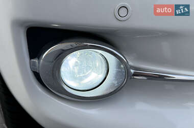 Позашляховик / Кросовер Toyota RAV4 2011 в 