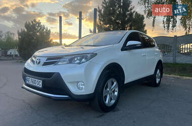 Внедорожник / Кроссовер Toyota RAV4 2013 в 