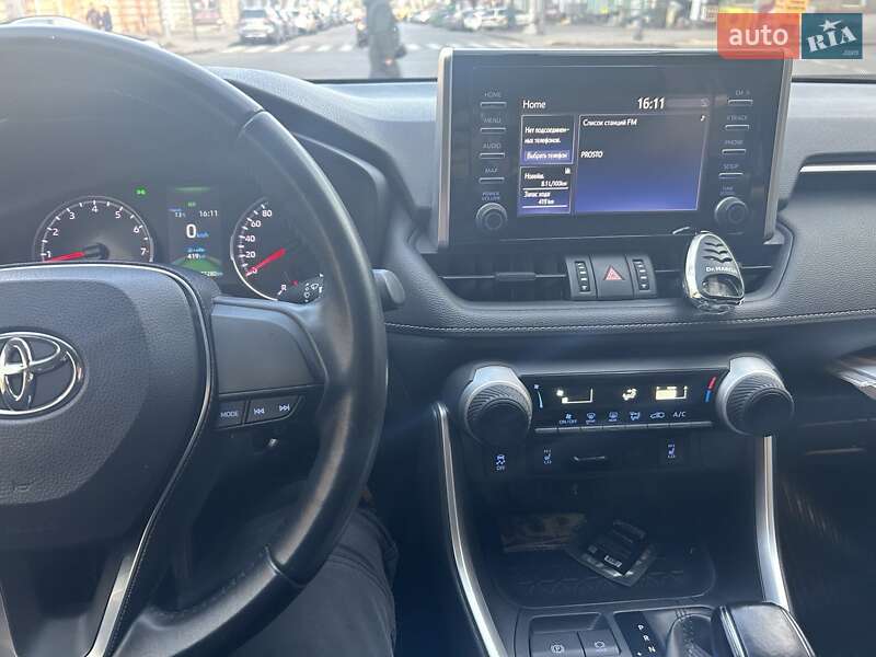 Внедорожник / Кроссовер Toyota RAV4 2020 в Одессе