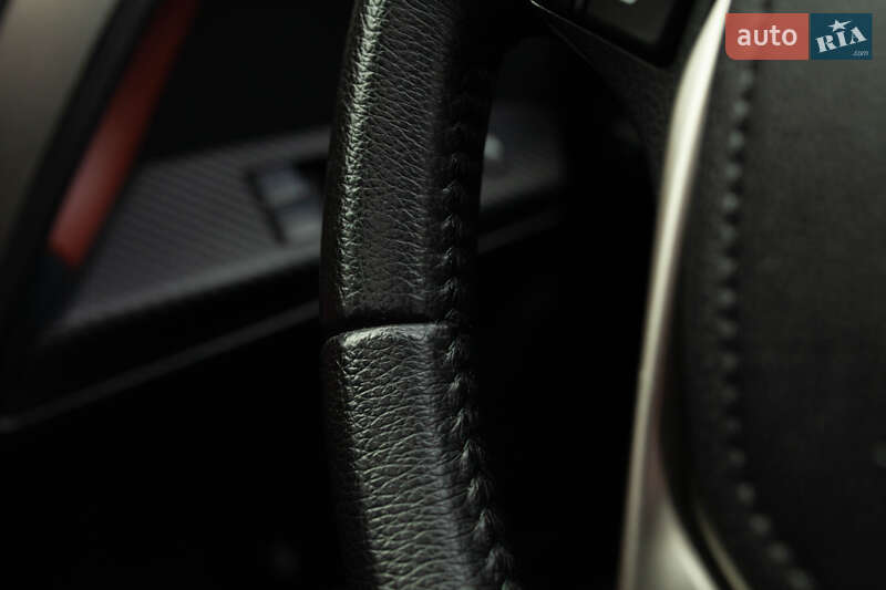 Внедорожник / Кроссовер Toyota RAV4 2013 в Киеве