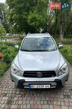 Позашляховик / Кросовер Toyota RAV4 2006 в 