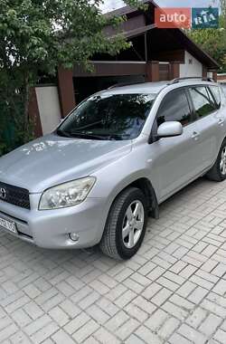 Внедорожник / Кроссовер Toyota RAV4 2007 в Днепре