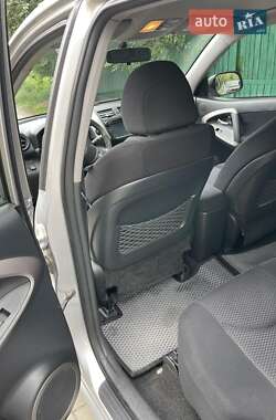 Внедорожник / Кроссовер Toyota RAV4 2007 в 
