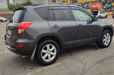 Внедорожник / Кроссовер Toyota RAV4 2008 в 