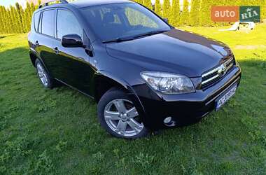 Внедорожник / Кроссовер Toyota RAV4 2006 в Ратным