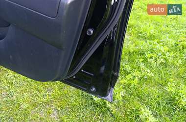 Внедорожник / Кроссовер Toyota RAV4 2006 в 