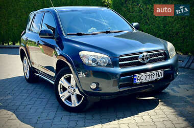 Внедорожник / Кроссовер Toyota RAV4 2007 в Кропивницком