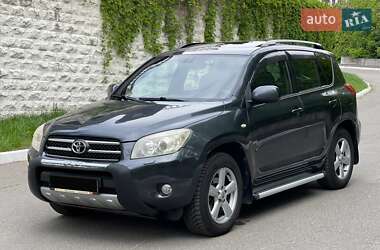 Внедорожник / Кроссовер Toyota RAV4 2008 в Киеве
