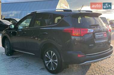 Внедорожник / Кроссовер Toyota RAV4 2014 в 