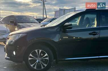 Внедорожник / Кроссовер Toyota RAV4 2014 в 
