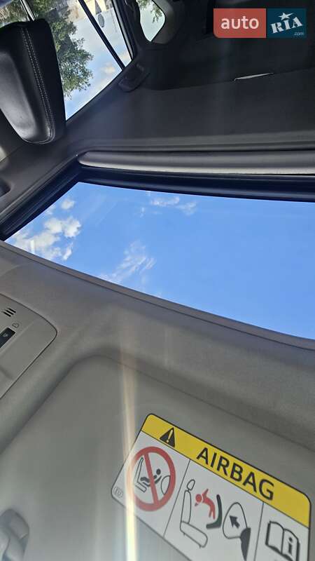 Позашляховик / Кросовер Toyota RAV4 2013 в Житомирі