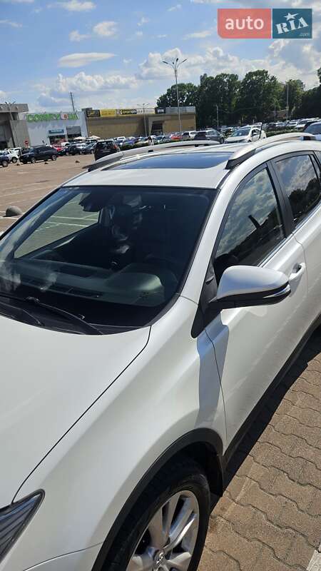 Позашляховик / Кросовер Toyota RAV4 2013 в Житомирі