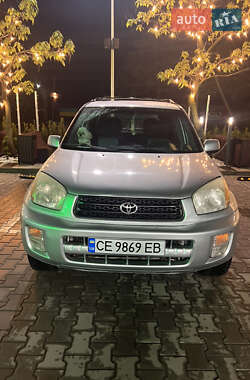 Внедорожник / Кроссовер Toyota RAV4 2003 в Черновцах