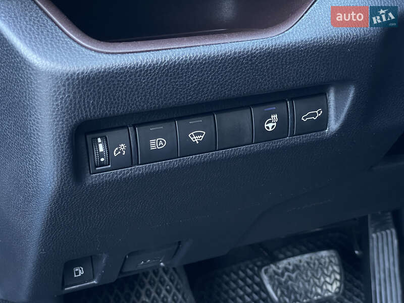 Внедорожник / Кроссовер Toyota RAV4 2019 в Одессе