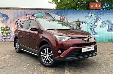 Позашляховик / Кросовер Toyota RAV4 2016 в Києві