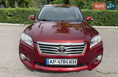 Внедорожник / Кроссовер Toyota RAV4 2010 в 