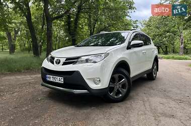 Toyota RAV4 2015