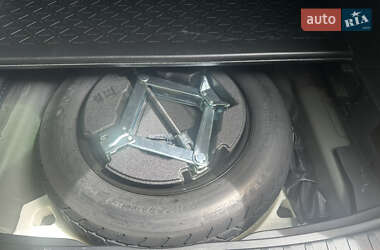Внедорожник / Кроссовер Toyota RAV4 2020 в 