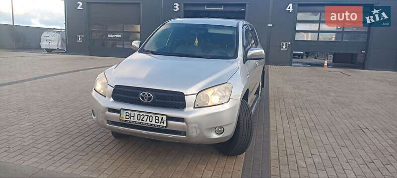 Внедорожник / Кроссовер Toyota RAV4 2006 в Одессе